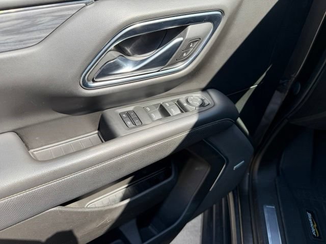 Used 2021 GMC Yukon XL SLT AWD/4WD image 17