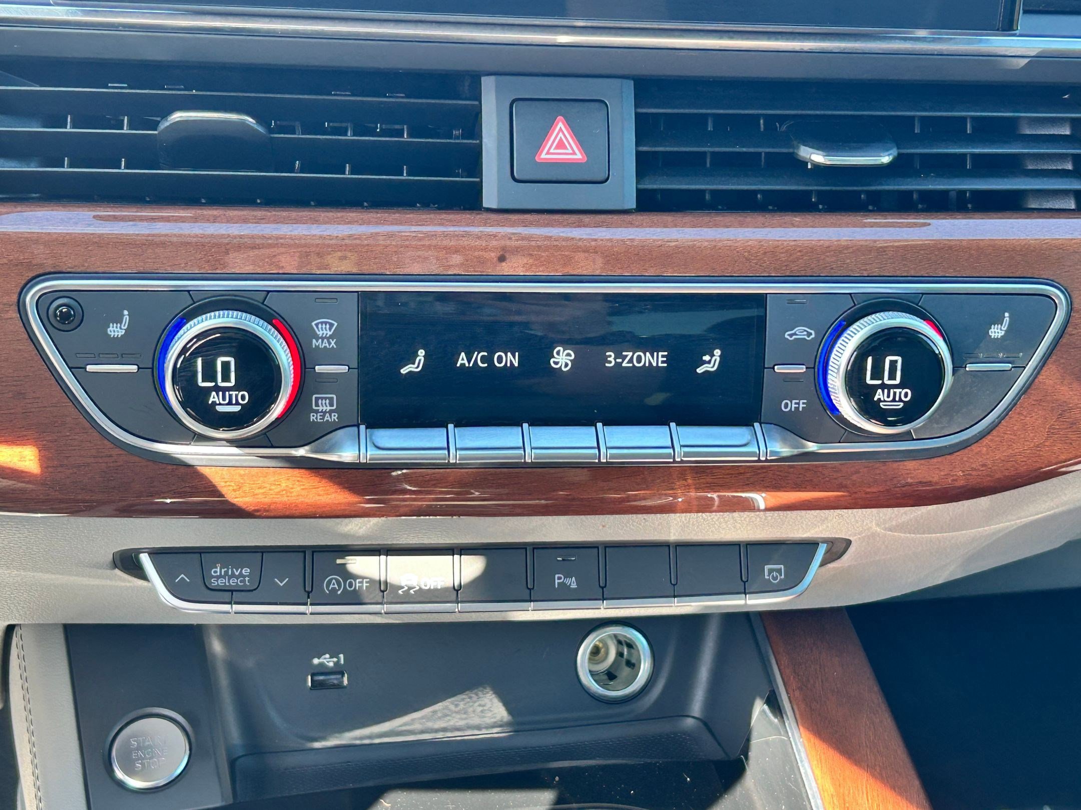 Used 2022 Audi A4 2.0T Premium Plus w/ Premium Plus Package image 22