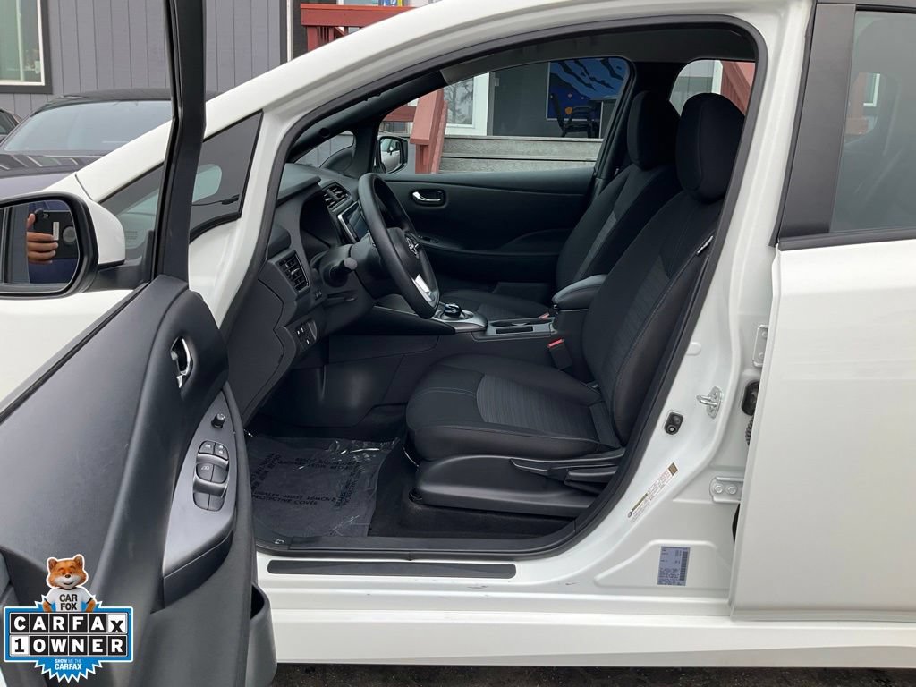 Used 2025 Nissan Leaf S FWD image 13