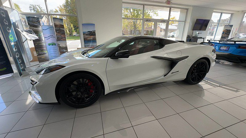 New 2026 Chevrolet Corvette Z06 w/ Stealth Interior Trim Package image 5