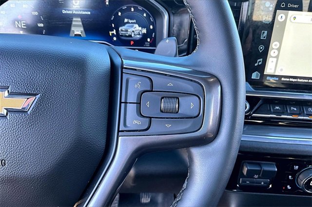 Used 2024 Chevrolet Silverado 1500 High Country w/ Technology Package image 13