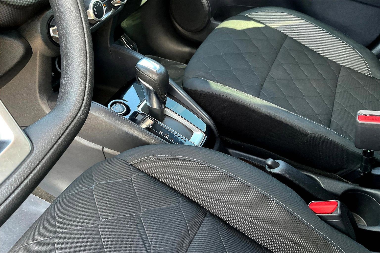 Used 2020 Nissan Kicks S FWD image 17