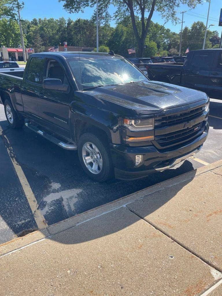 Used 2016 Chevrolet Silverado 1500 LT w/ All Star Edition AWD/4WD image 4