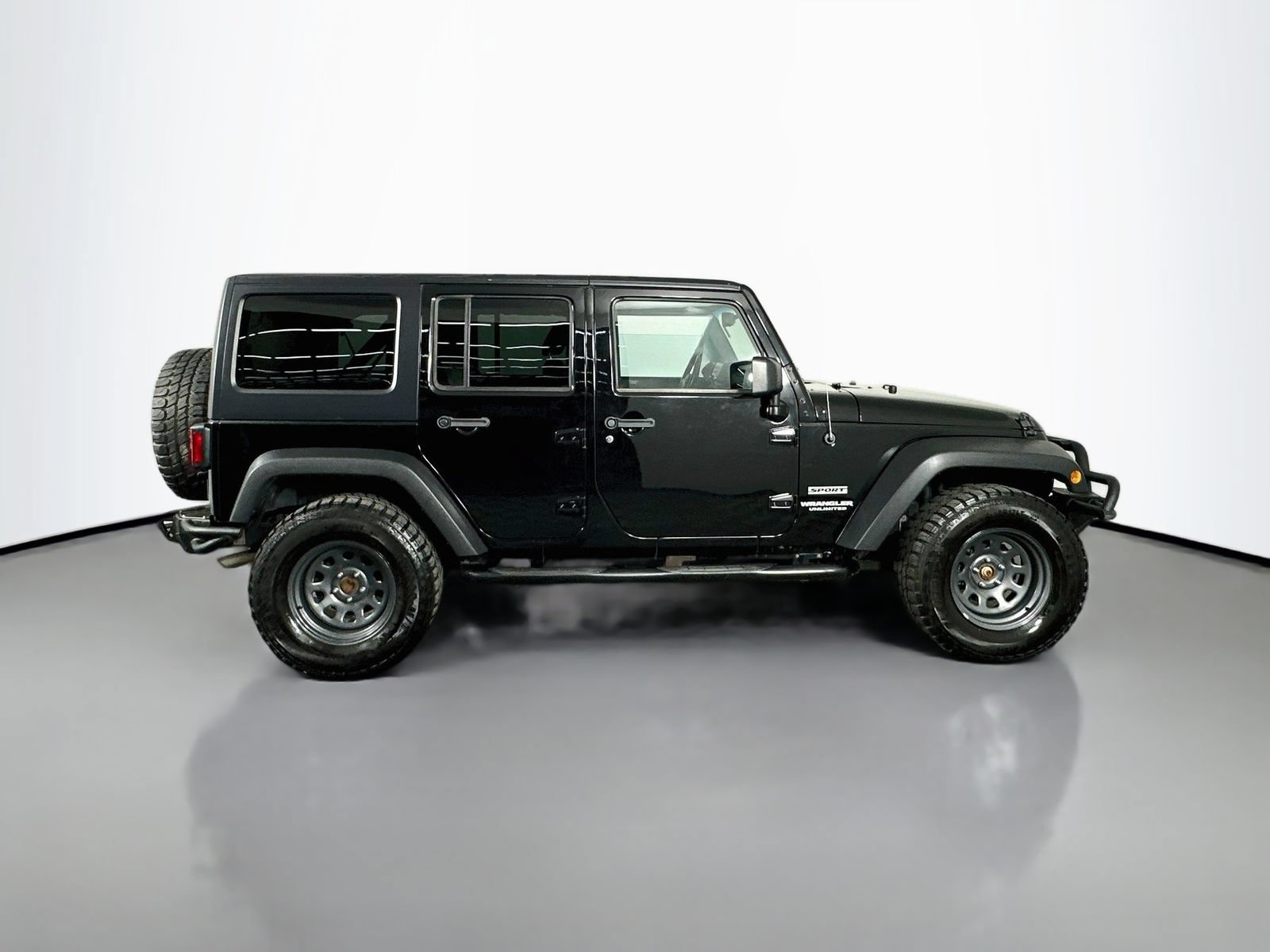 Used 2017 Jeep Wrangler Unlimited Sport w/ Quick Order Package 24S AWD/4WD image 9