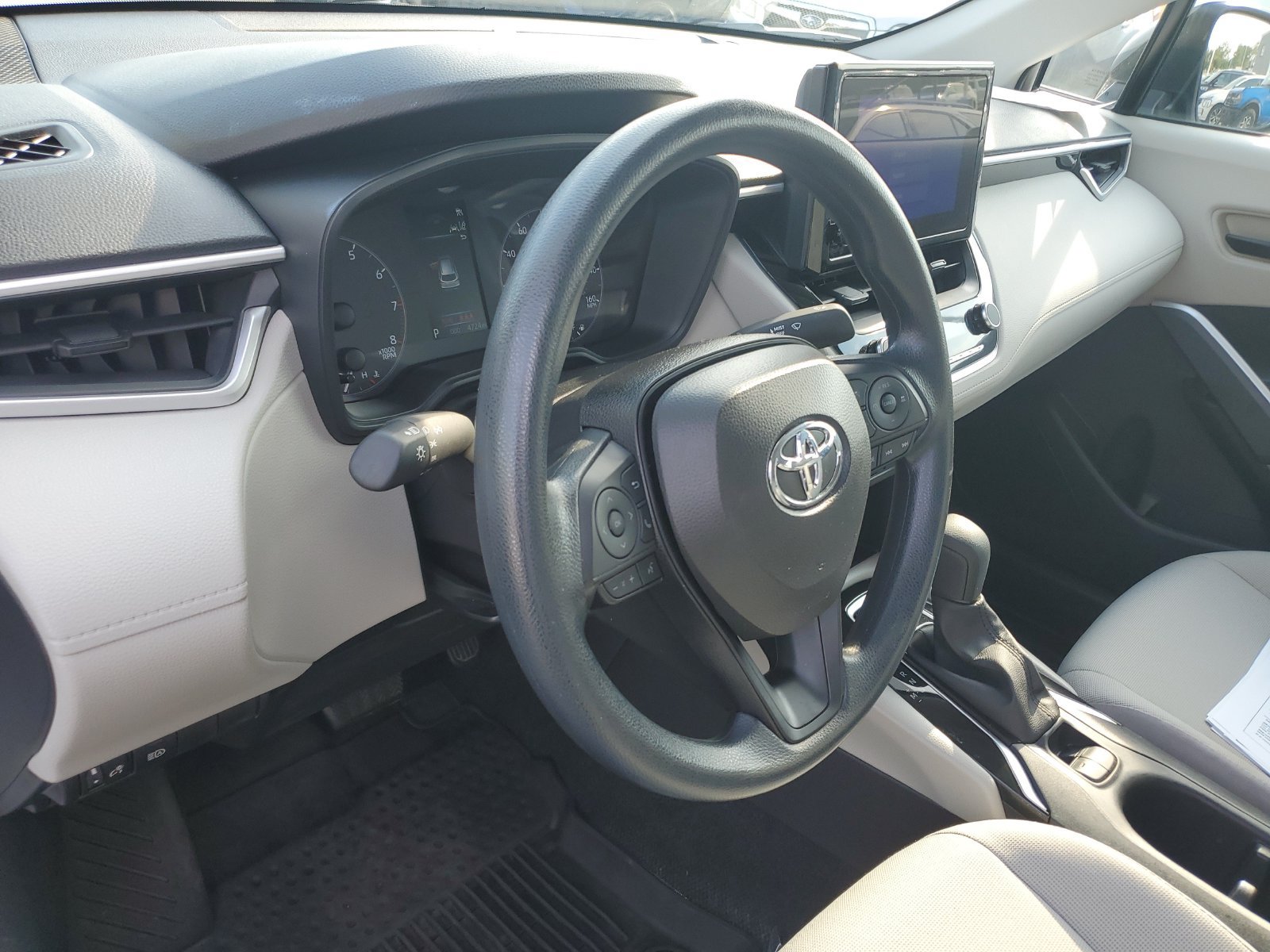 Certified 2024 Toyota Corolla Cross L AWD/4WD image 19