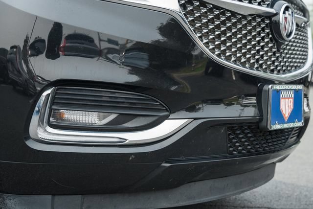Used 2020 Buick Enclave Avenir w/ Avenir Technology Package AWD/4WD image 15