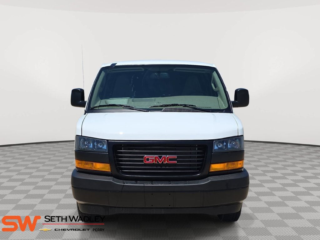 New 2026 GMC Savana 2500 w/ Driver Convenience Package RWD image 2