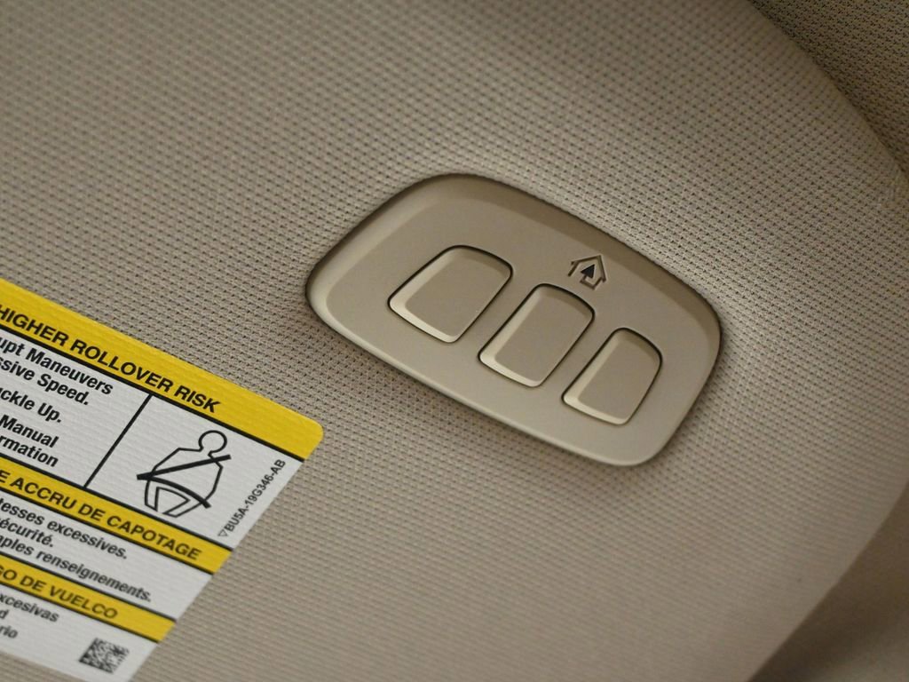 Used 2023 Ford Expedition Max Limited image 18