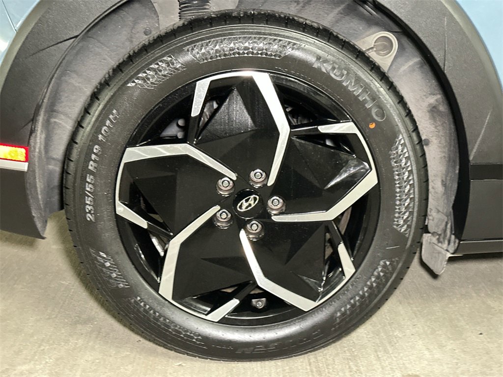 Used 2024 Hyundai Ioniq 5 SEL image 9