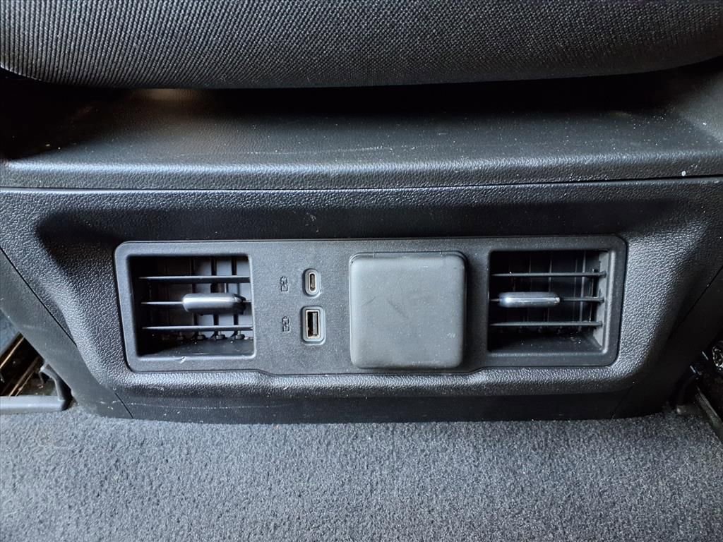 Used 2023 GMC Sierra 1500 Elevation image 15