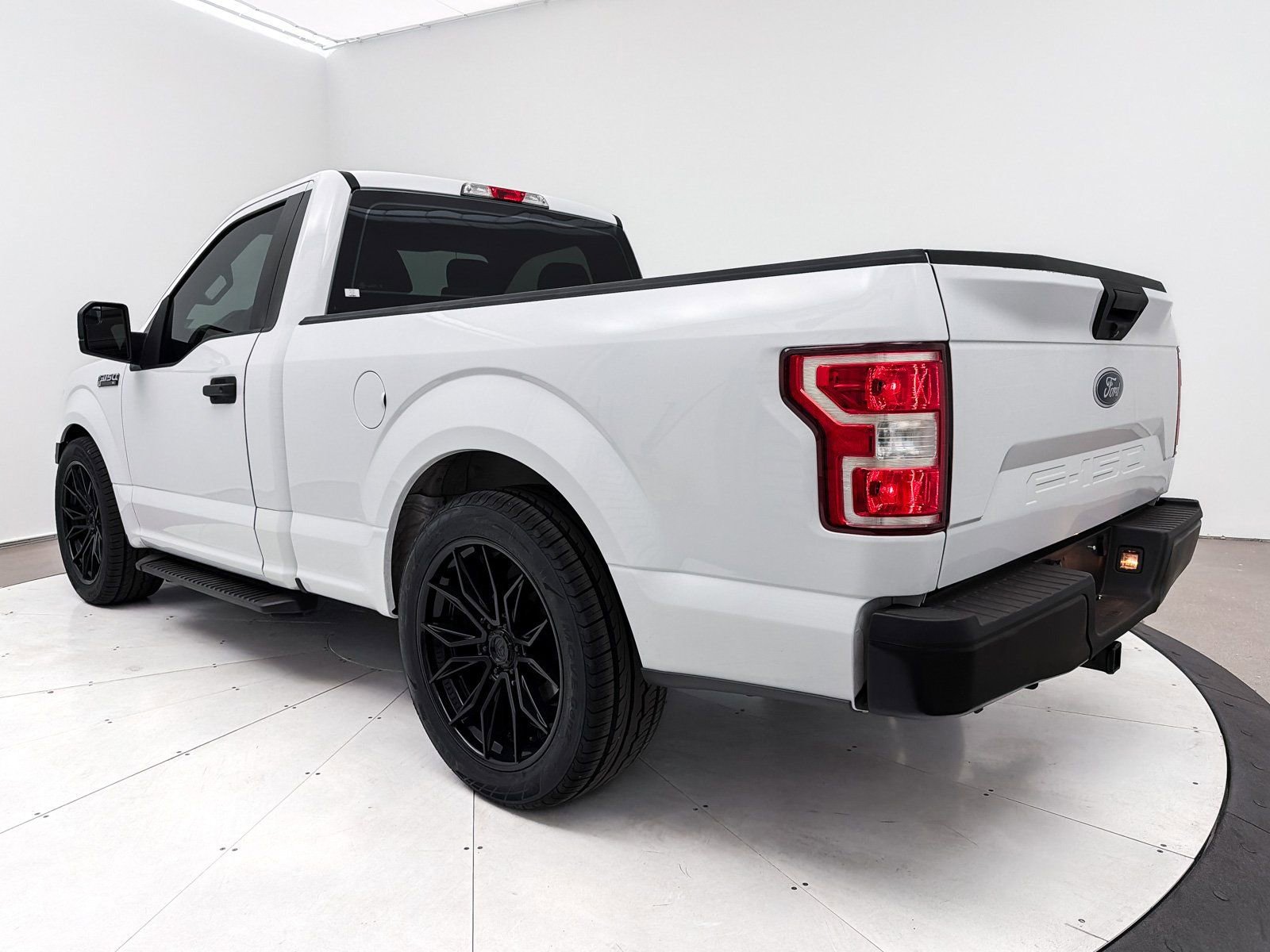 Used 2020 Ford F150 XL image 13