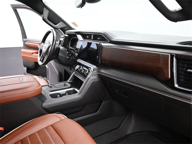 Used 2024 GMC Sierra 3500 Denali Ultimate image 24