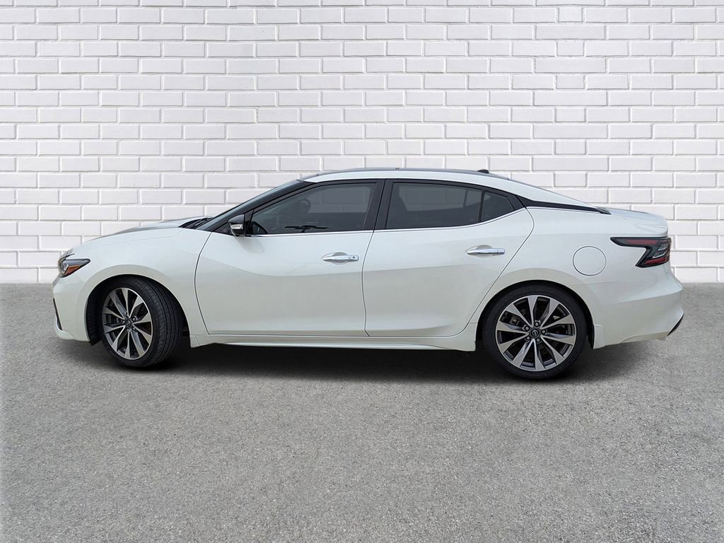 Used 2023 Nissan Maxima Platinum w/ Sport Mat Group image 2