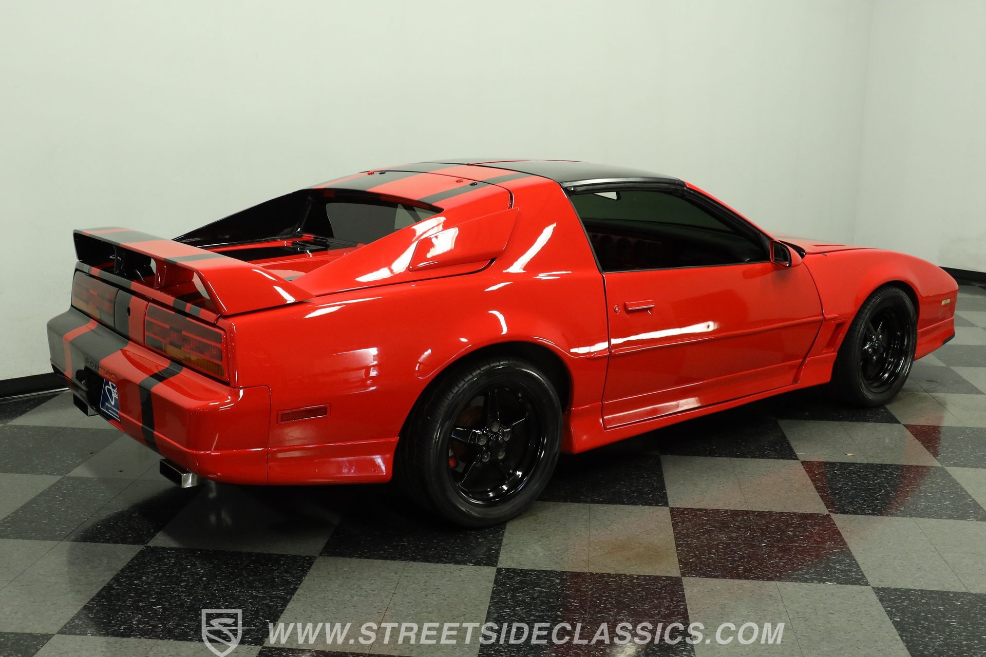 Used 1989 Pontiac Firebird Trans Am RWD image 12