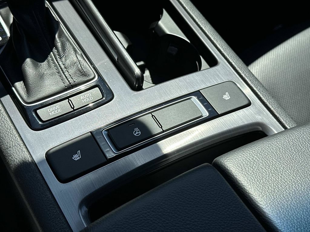 Used 2019 Genesis G80 3.8 AWD/4WD image 17