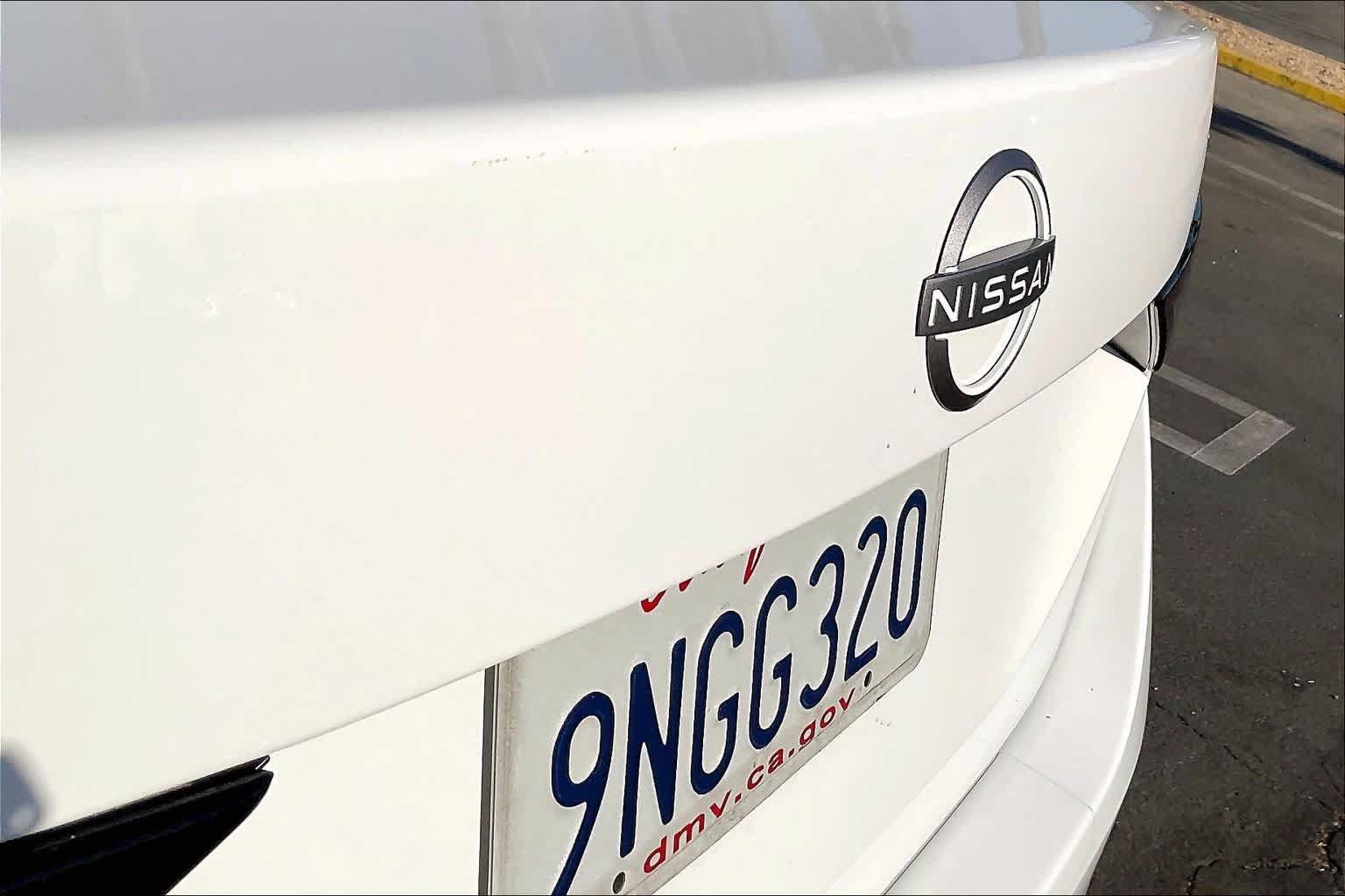 Used 2024 Nissan Sentra SV FWD image 30