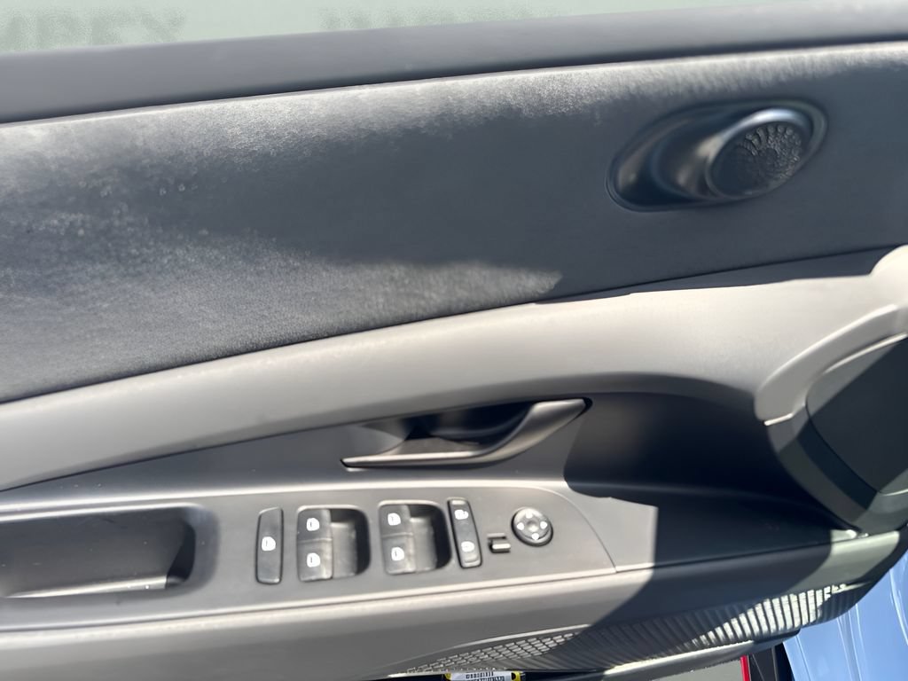 Used 2026 Hyundai Elantra N FWD image 17