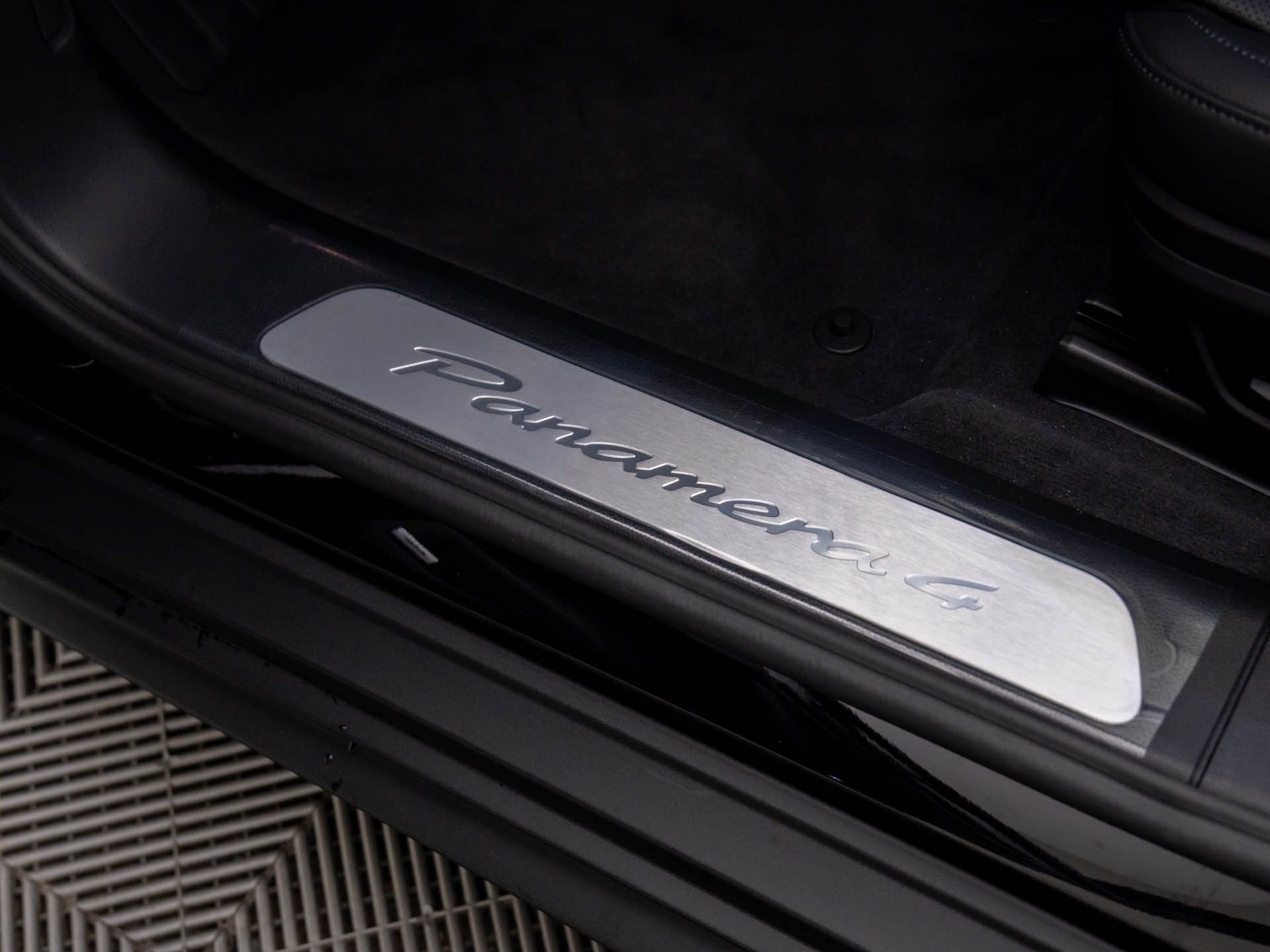 New 2026 Porsche Panamera 4 AWD/4WD image 16