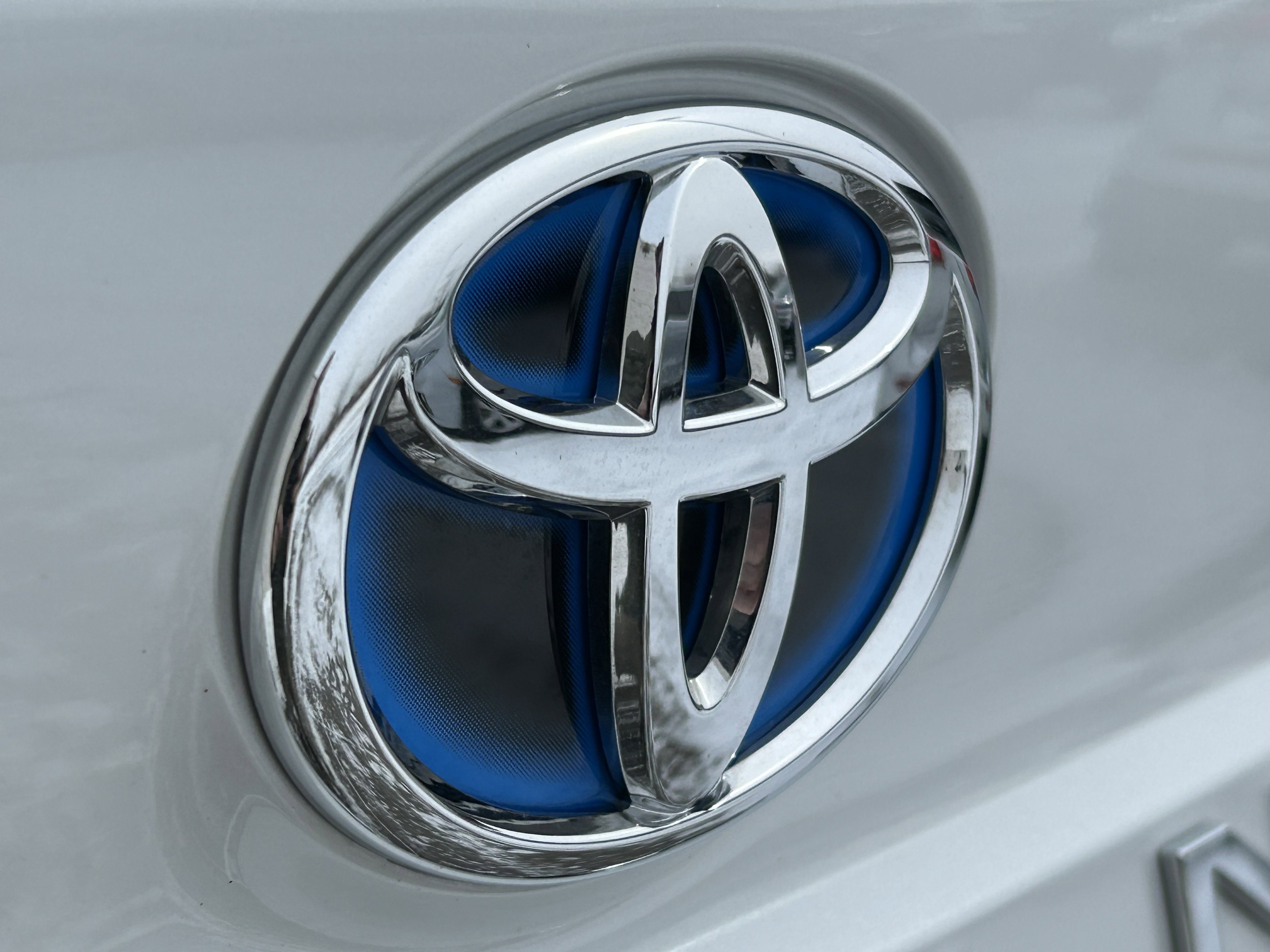 Used 2025 Toyota Sienna Limited image 7