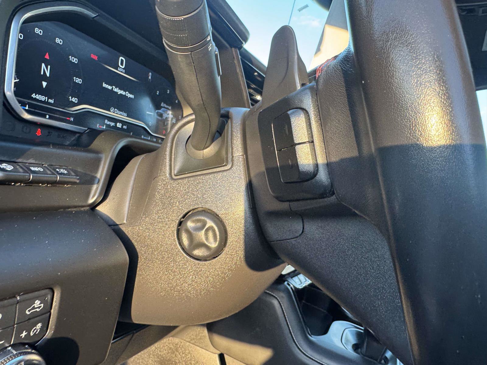 Used 2023 GMC Sierra 1500 AT4X image 28