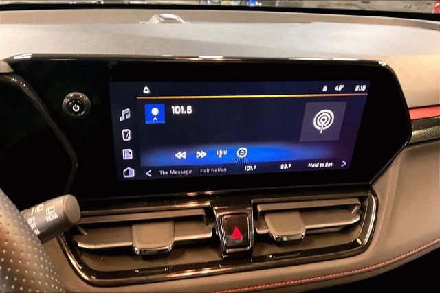 Used 2025 Chevrolet TrailBlazer RS w/ Convenience Package image 14