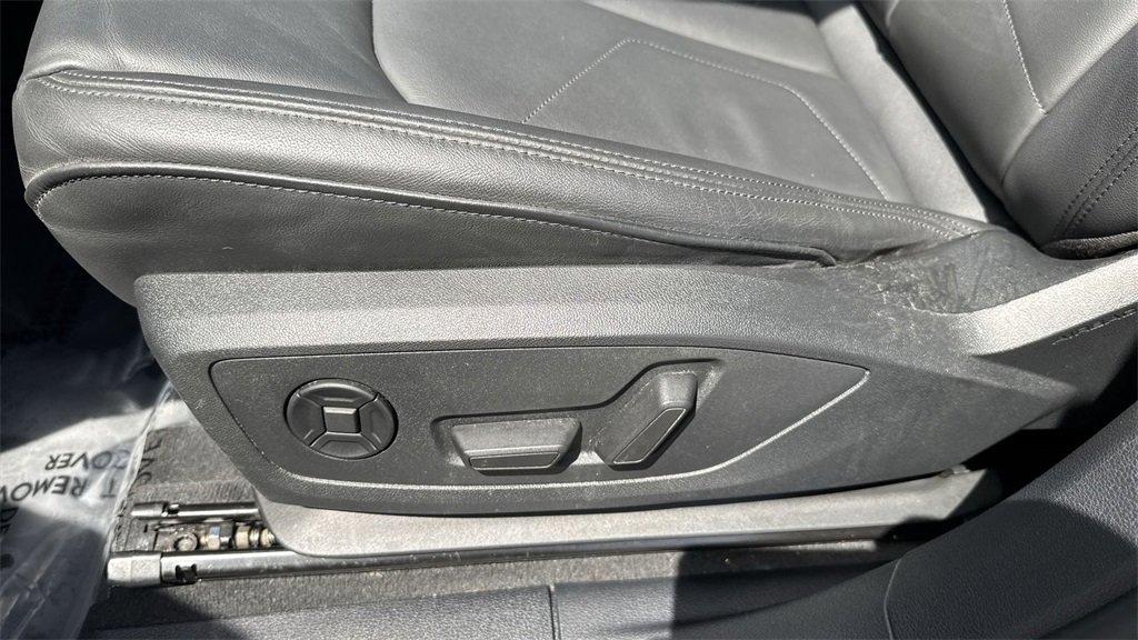 Used 2022 Audi Q3 2.0T Premium w/ Convenience Package image 42