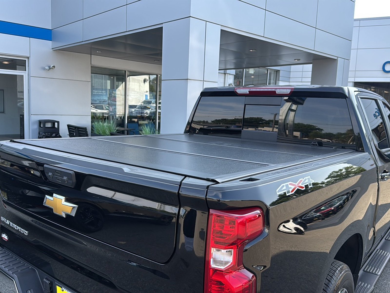 Certified 2025 Chevrolet Silverado 1500 LT w/ All Star Edition Plus AWD/4WD image 25