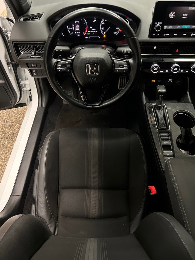 Used 2023 Honda Civic Sport image 19