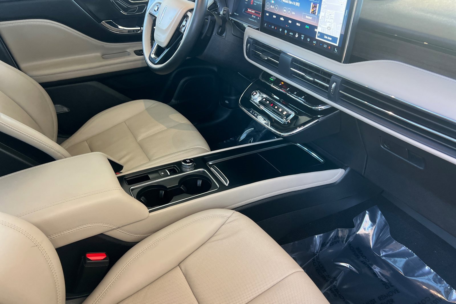 Certified 2025 Lincoln Corsair Grand Touring w/ Equipment Group 301A image 16