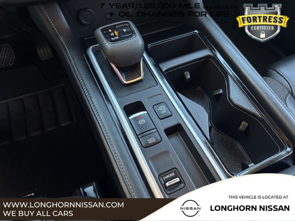 Used 2024 Nissan Pathfinder SL FWD image 19