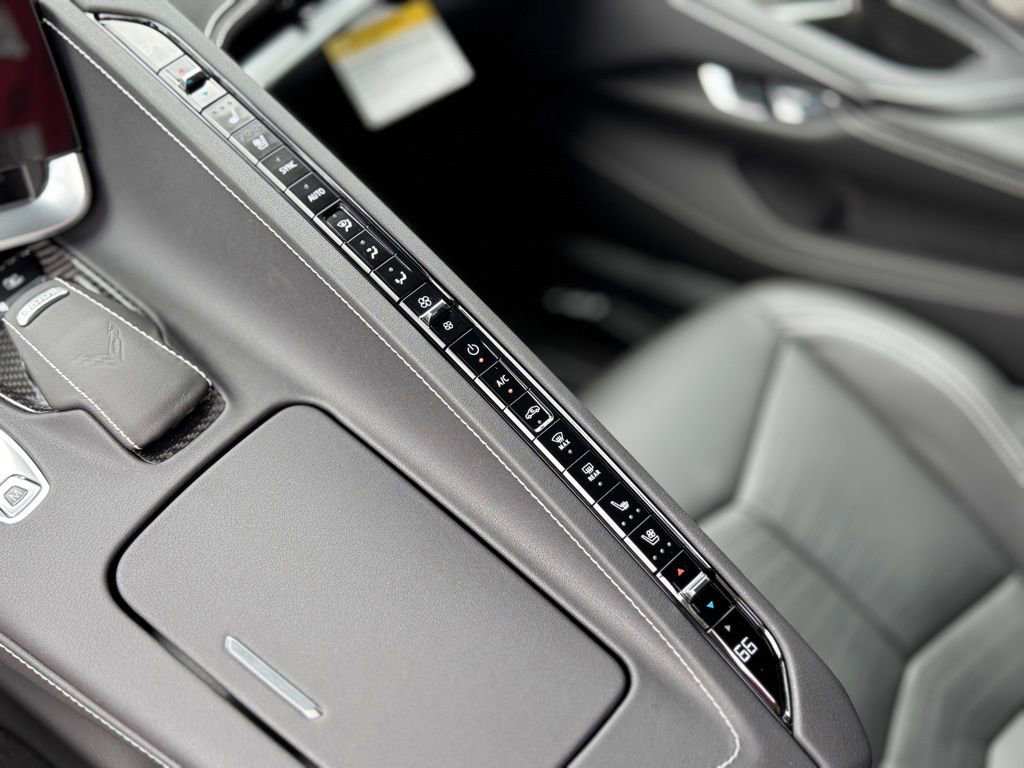 Used 2025 Chevrolet Corvette Z06 w/ Battery Protection Package image 66