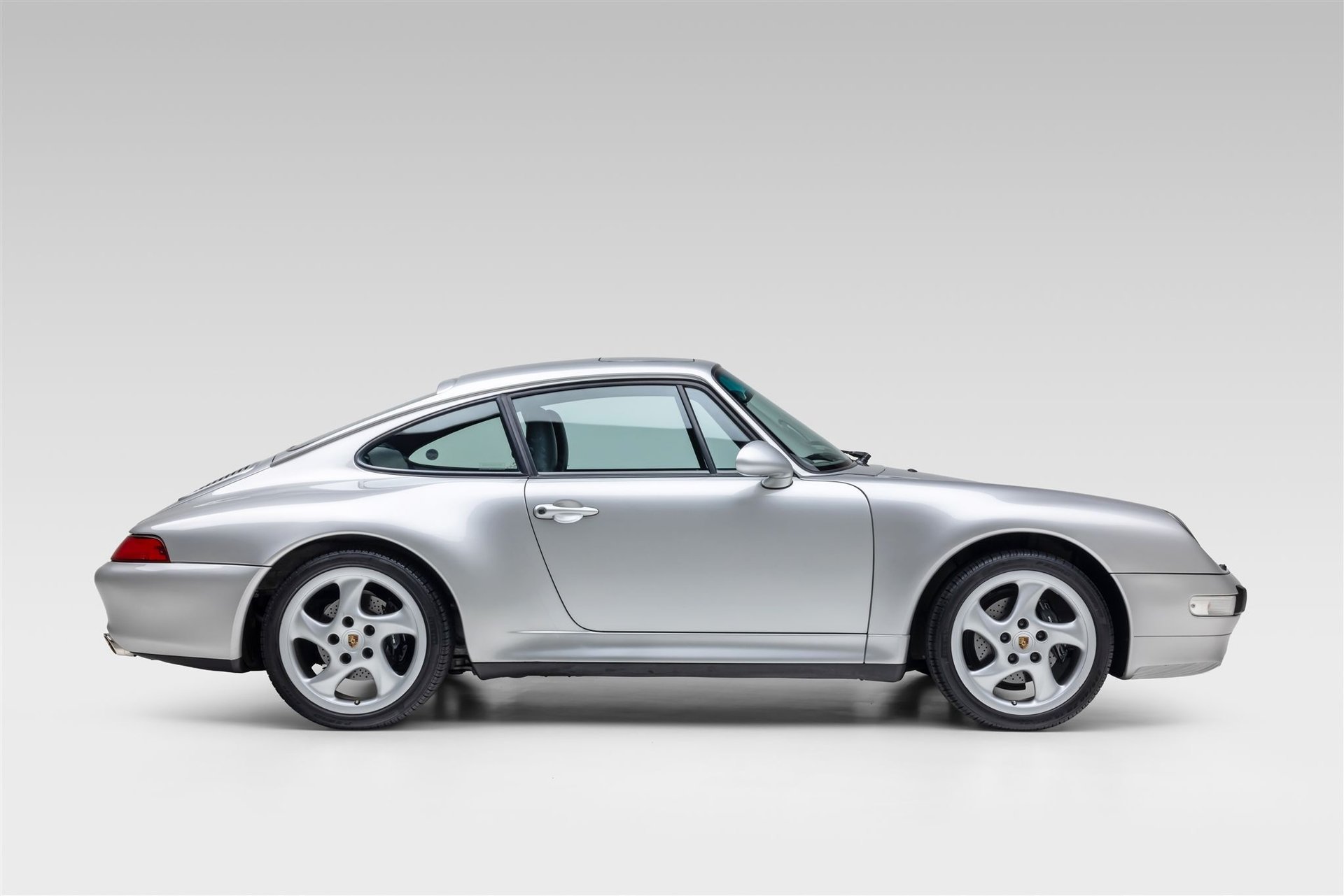 Used 1998 Porsche 911 Carrera S RWD image 14