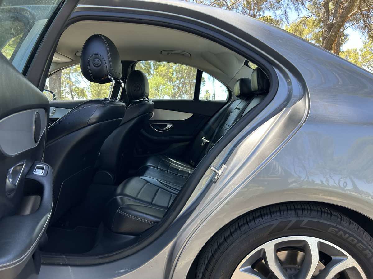 Used 2016 Mercedes-Benz C 300 Luxury w/ Premium 1 Package image 23