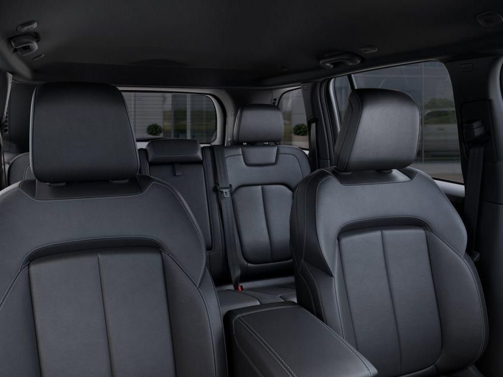New 2025 Jeep Grand Cherokee Limited w/ MOPAR Finishing Package AWD/4WD image 26