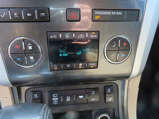 Used 2012 Chevrolet Traverse LTZ image 32