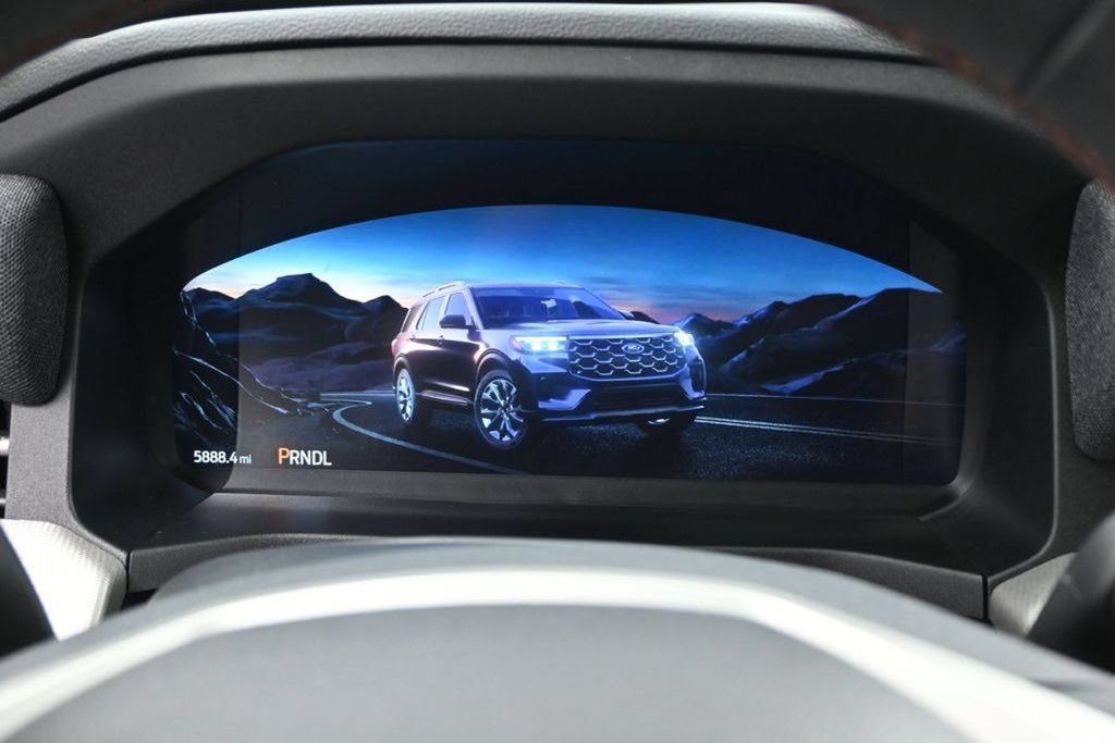 New 2025 Ford Explorer Active w/ Active Comfort Package AWD/4WD image 19