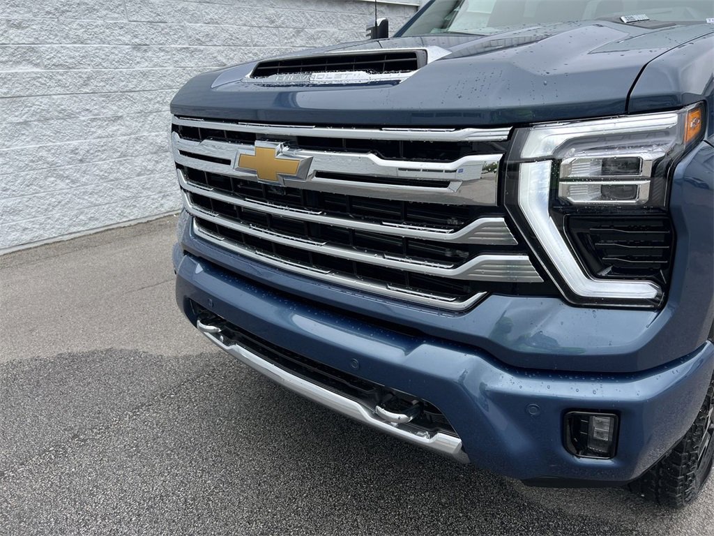 New 2025 Chevrolet Silverado 2500 High Country w/ Technology Package image 32