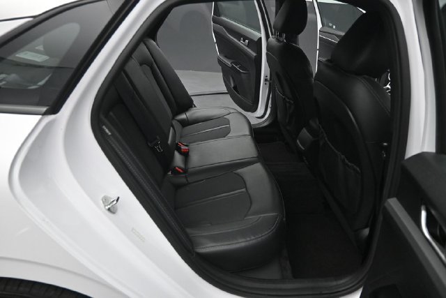 Used 2024 Kia K5 GT-Line w/ GT-Line Premium Package AWD/4WD image 13