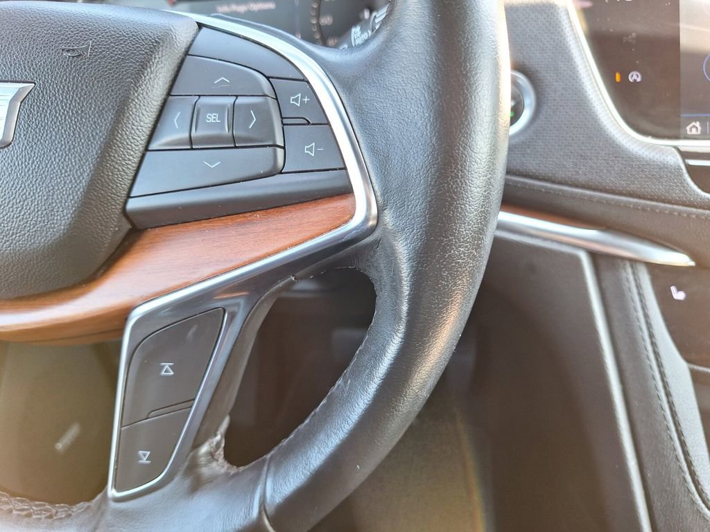Certified 2023 Cadillac XT5 Premium Luxury image 17