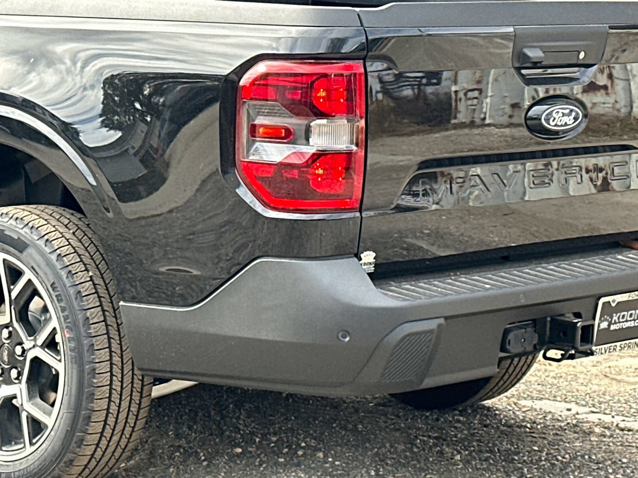New 2025 Ford Maverick Lariat w/ 4K Tow Package AWD/4WD image 7