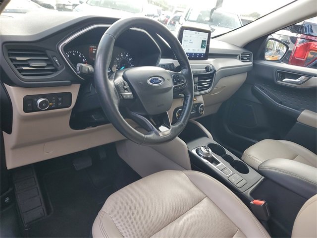 Used 2020 Ford Escape SEL image 10