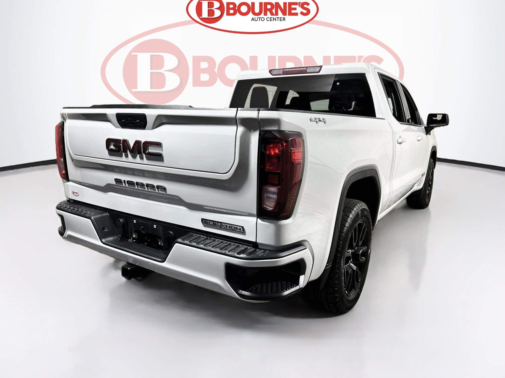 Used 2022 GMC Sierra 1500 Elevation AWD/4WD image 9