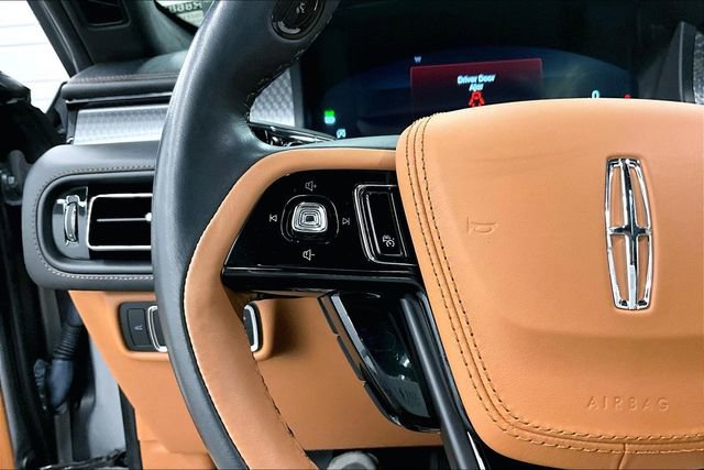 Used 2023 Lincoln Aviator Black Label w/ Class IV Trailer Tow Package image 24