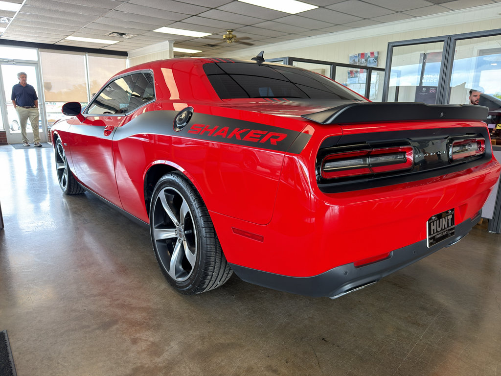 Used 2015 Dodge Challenger R/T Plus RWD image 6