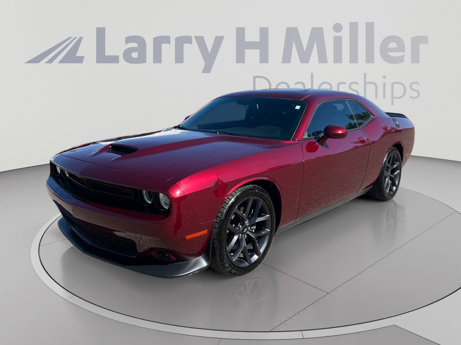 Used 2019 Dodge Challenger GT w/ Blacktop Package RWD image 1