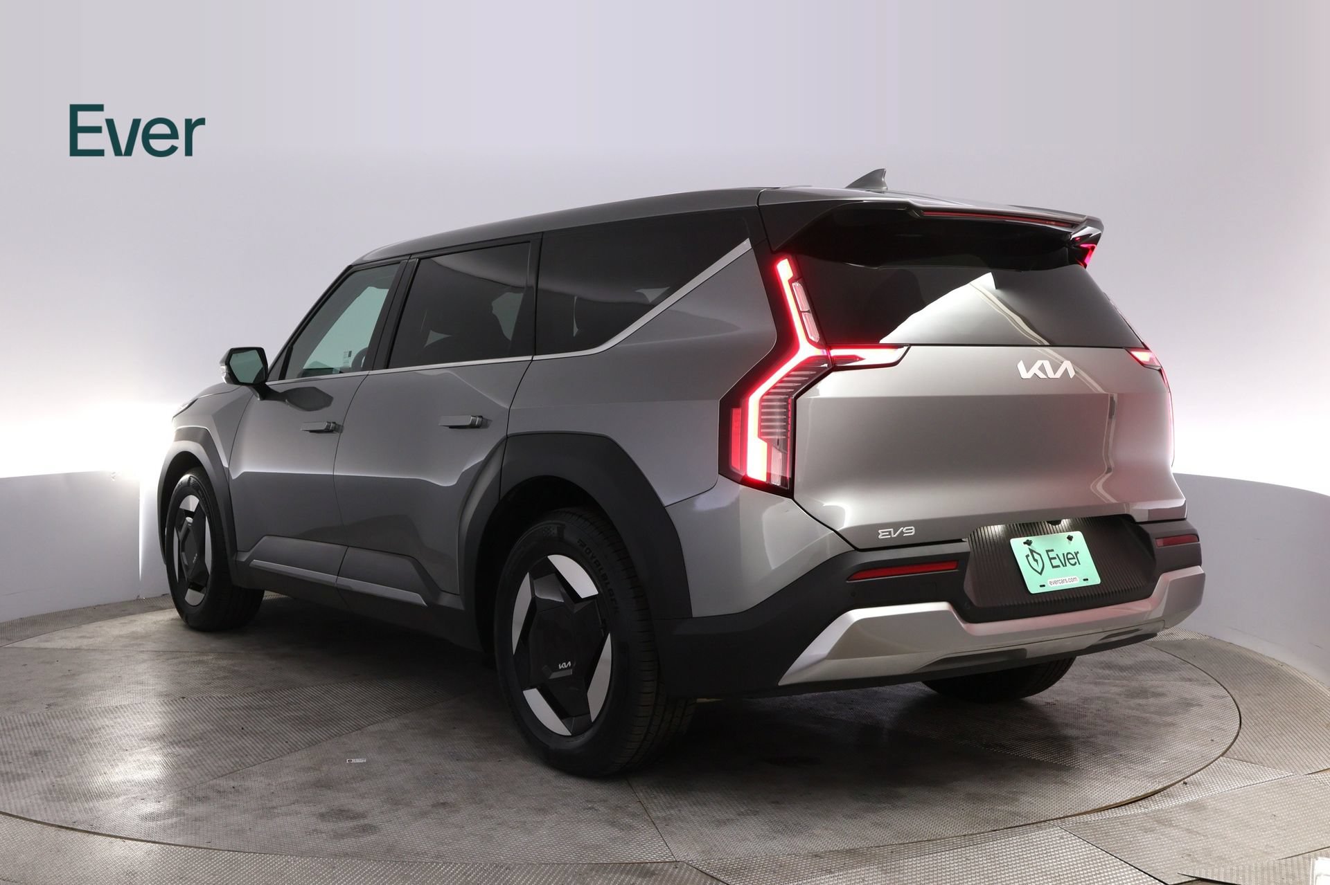 Used 2024 Kia EV9 Light Long Range RWD image 17