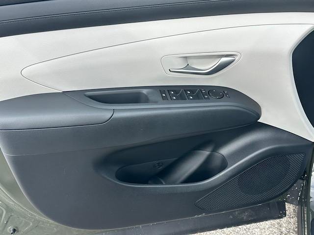 New 2026 Hyundai Tucson SEL image 8