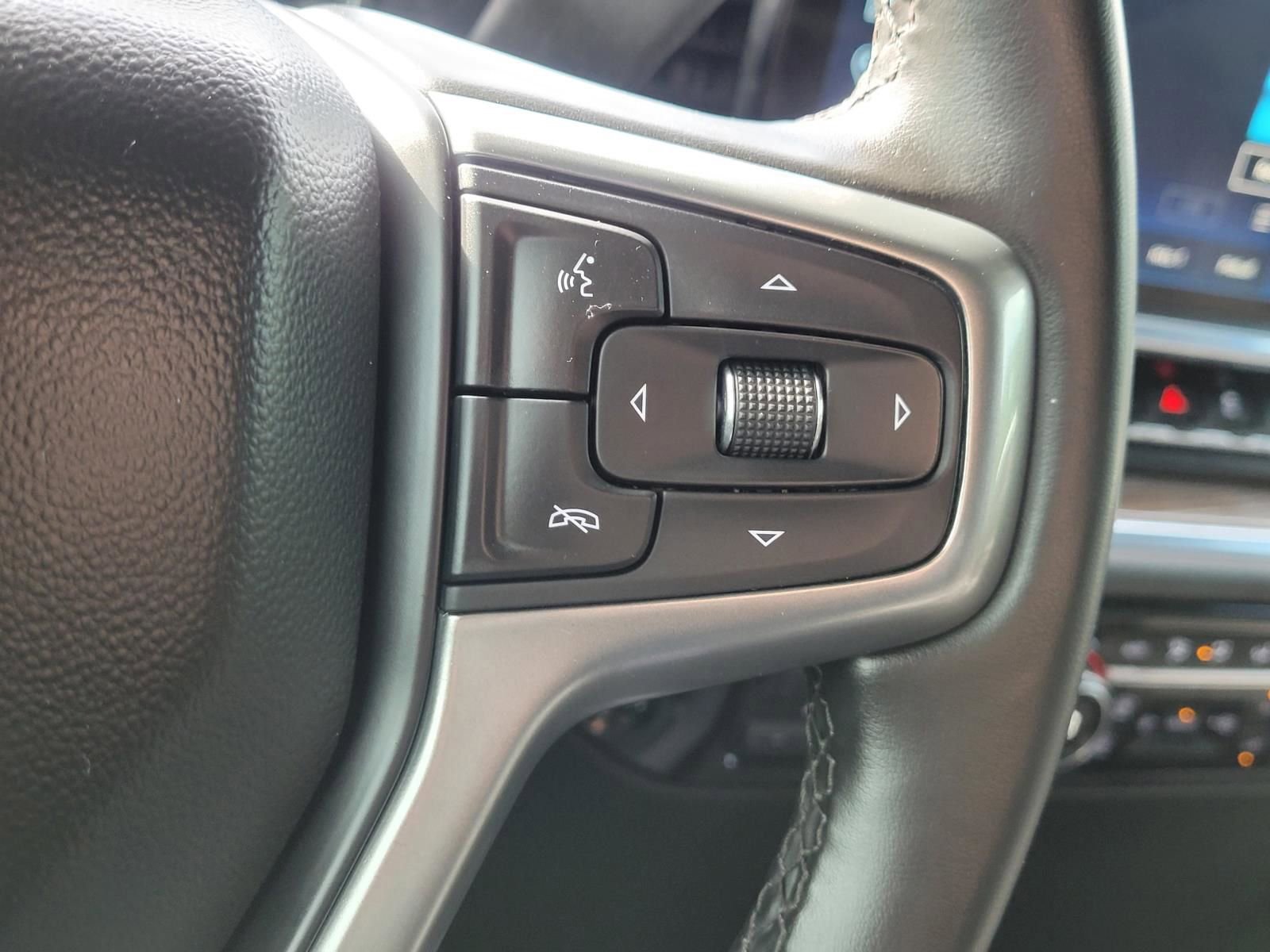 Used 2024 Chevrolet Silverado 2500 LT AWD/4WD image 29
