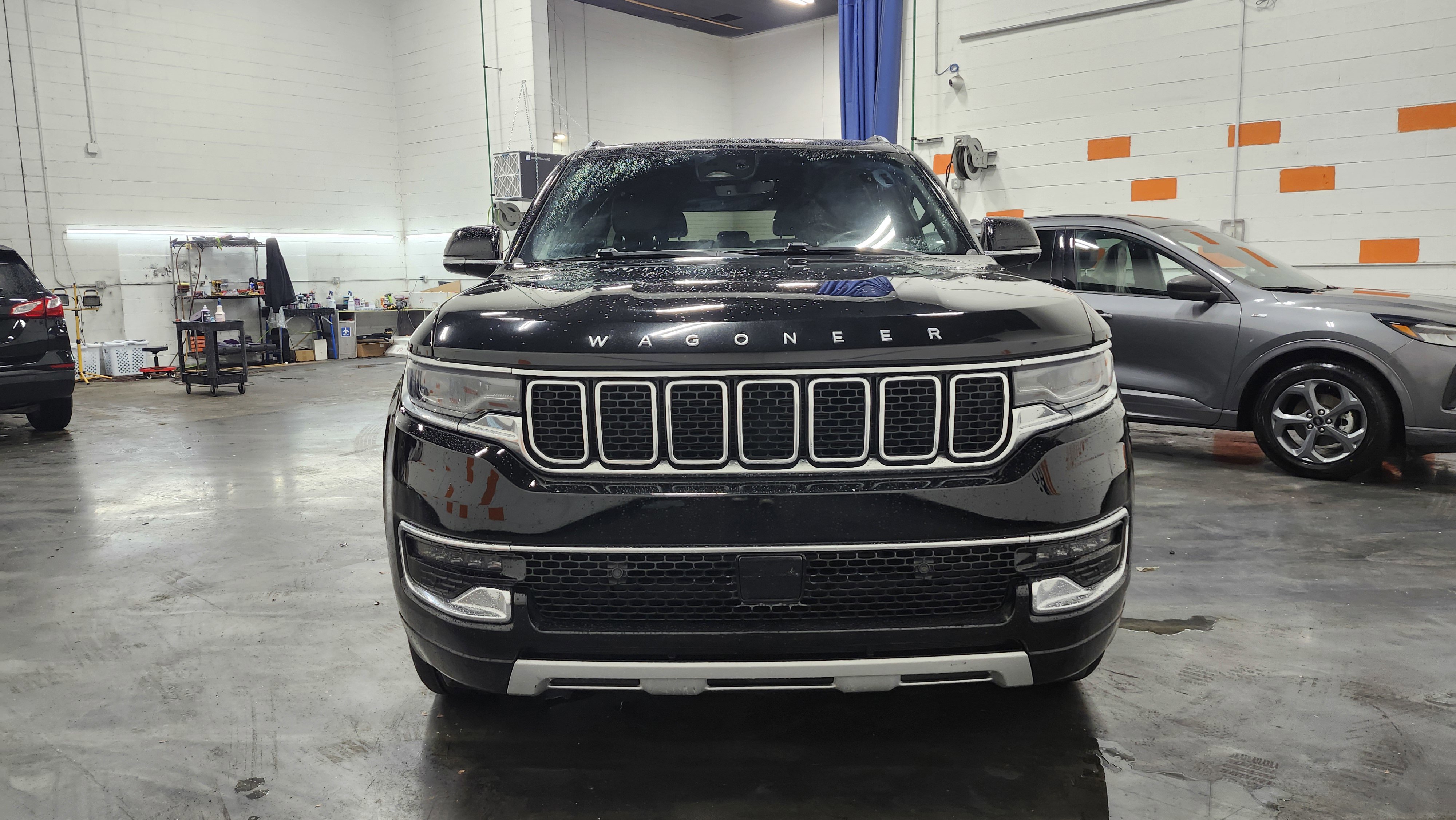 Used 2023 Jeep Wagoneer Series II image 16