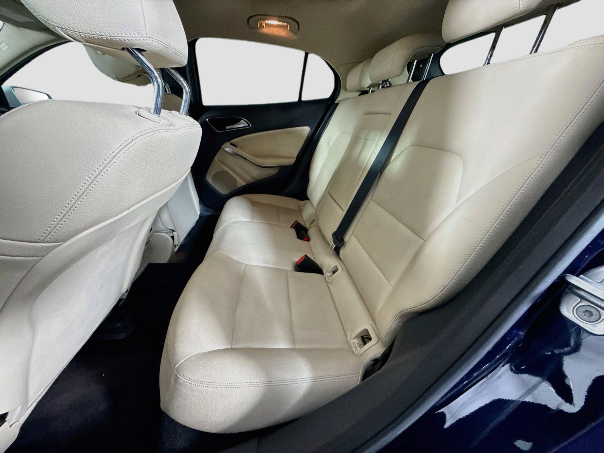 Used 2019 Mercedes-Benz GLA 250 w/ Convenience Package image 25